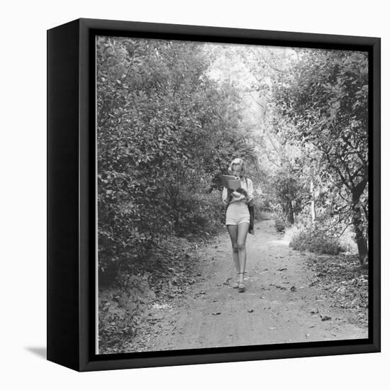 Marilyn Monroe in California-Ed Clark-Framed Premier Image Canvas