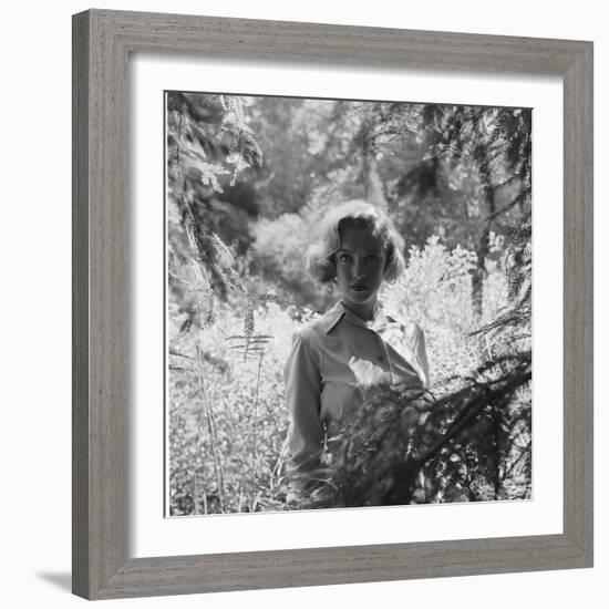 Marilyn Monroe in California-Ed Clark-Framed Photographic Print