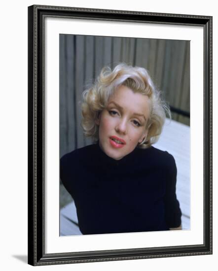 Marilyn Monroe on Patio Outside of Her Home-Alfred Eisenstaedt-Framed Premium Photographic Print