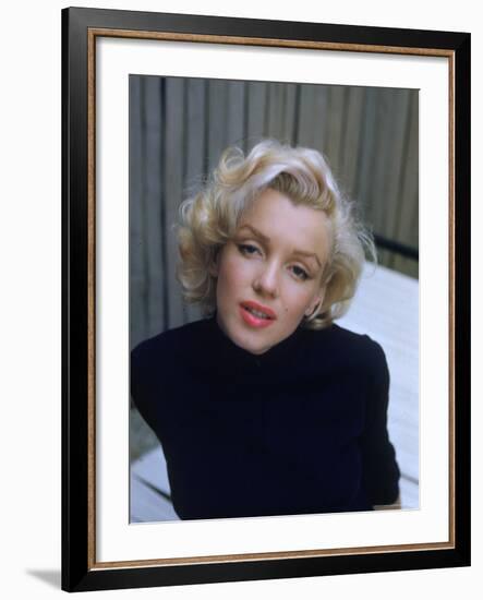 Marilyn Monroe on Patio Outside of Her Home-Alfred Eisenstaedt-Framed Premium Photographic Print