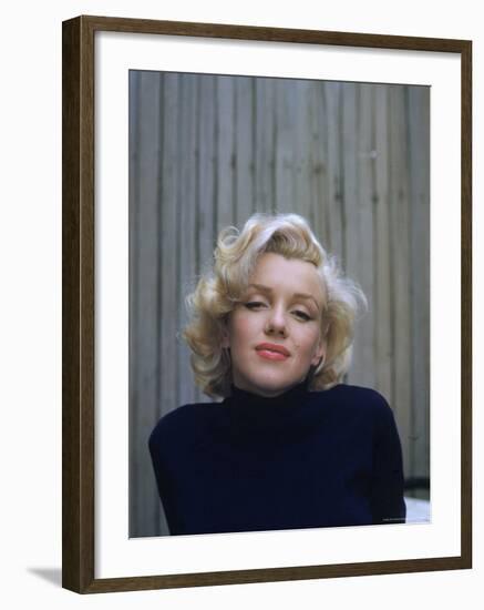 Marilyn Monroe on Patio Outside of Her Home-Alfred Eisenstaedt-Framed Premium Photographic Print