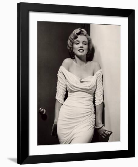 Marilyn Monroe-Philippe Halsman-Framed Art Print