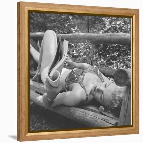 Marilyn Monroe-Ed Clark-Framed Premier Image Canvas