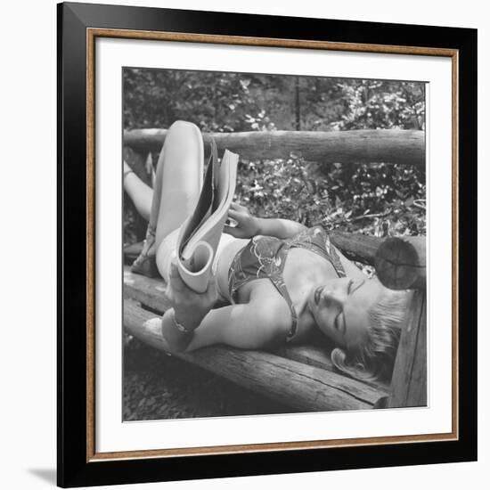 Marilyn Monroe-Ed Clark-Framed Premium Photographic Print