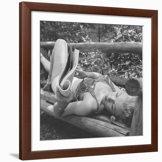 Marilyn Monroe-Ed Clark-Framed Premium Photographic Print