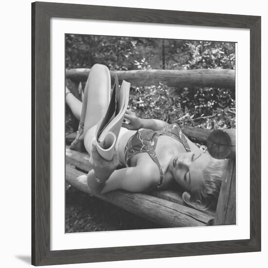 Marilyn Monroe-Ed Clark-Framed Premium Photographic Print