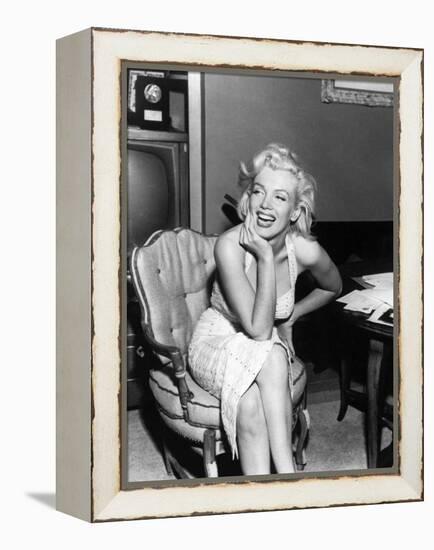 Marilyn Monroe-null-Framed Premier Image Canvas