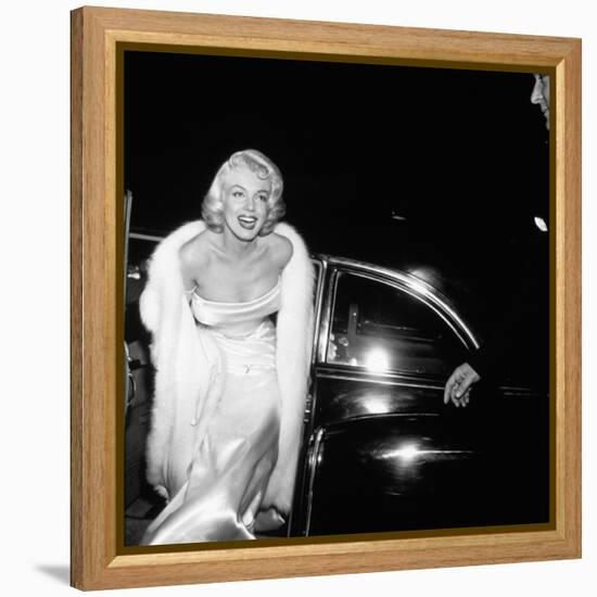 Marilyn Monroe-null-Framed Premier Image Canvas