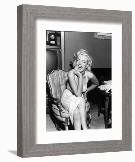 Marilyn Monroe-null-Framed Photographic Print