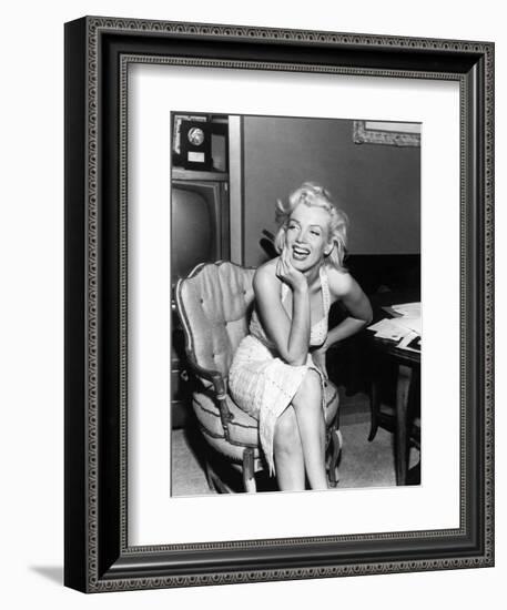 Marilyn Monroe-null-Framed Photographic Print