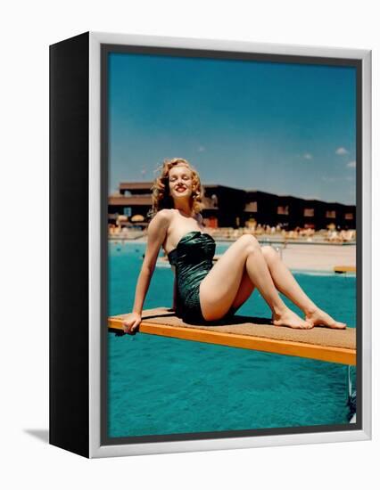 Marilyn Monroe-null-Framed Premier Image Canvas