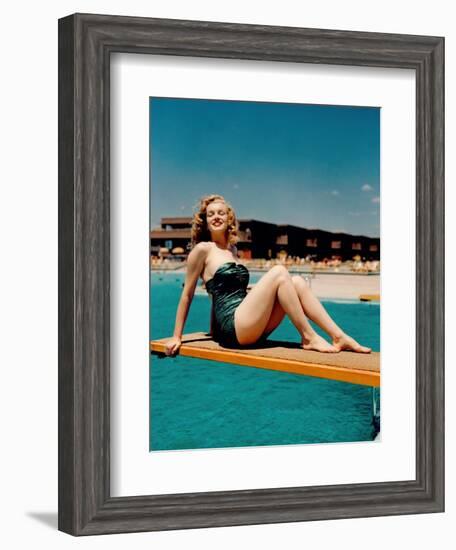 Marilyn Monroe-null-Framed Giclee Print