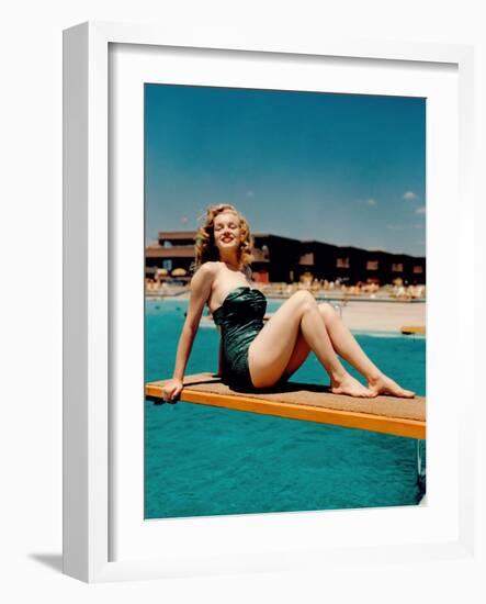 Marilyn Monroe-null-Framed Giclee Print