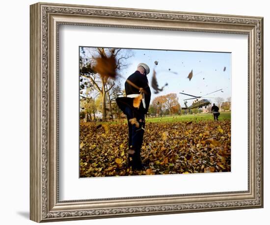 Marine One with President Bush-null-Framed Photographic Print