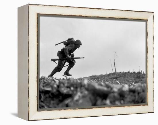 Marine Pfc. Paul E. Ison Runs Through Japanese Machine Gun Fire on Okinawa-null-Framed Stretched Canvas