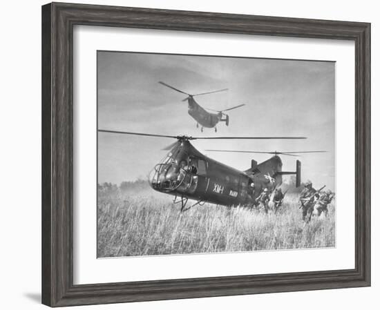 Marines Fanning Out from Their Twin Rotor Piasecki-Hank Walker-Framed Photographic Print