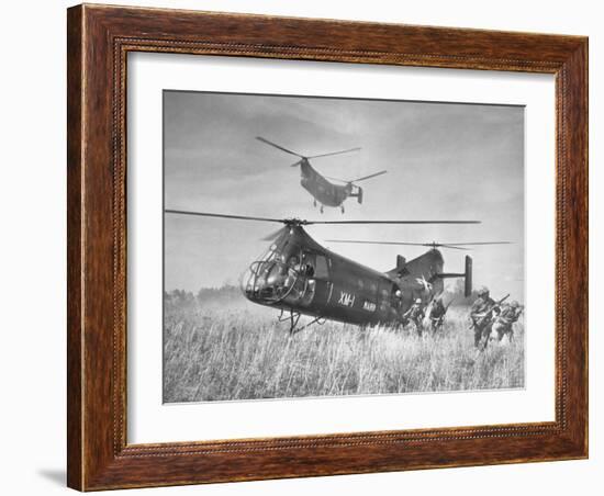 Marines Fanning Out from Their Twin Rotor Piasecki-Hank Walker-Framed Photographic Print