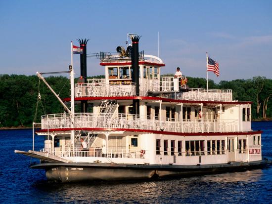 mark twain riverboat hannibal mo