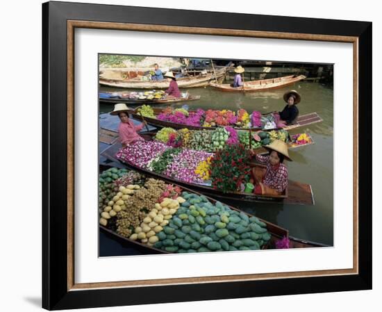 Market Traders in Boats Selling Fruit, Damnoen Saduak Floating Market, Bangkok, Thailand-Gavin Hellier-Framed Photographic Print