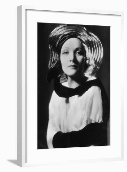 Marlene Dietrich (1901-199), German-Born American Actress, Singer and Entertainer, 20th Century-null-Framed Photographic Print
