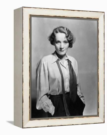 Marlene Dietrich, 1932-null-Framed Premier Image Canvas