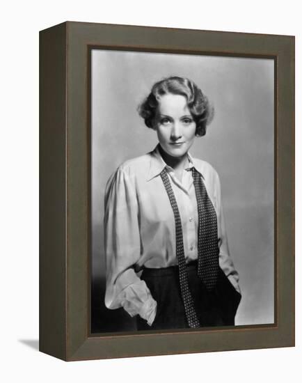 Marlene Dietrich, 1932-null-Framed Premier Image Canvas