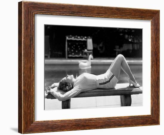 Marlene Dietrich, 1935-null-Framed Photographic Print