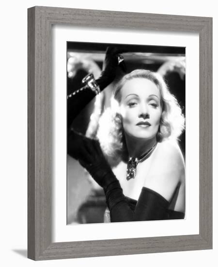 Marlene Dietrich, Ca. 1942-null-Framed Photo