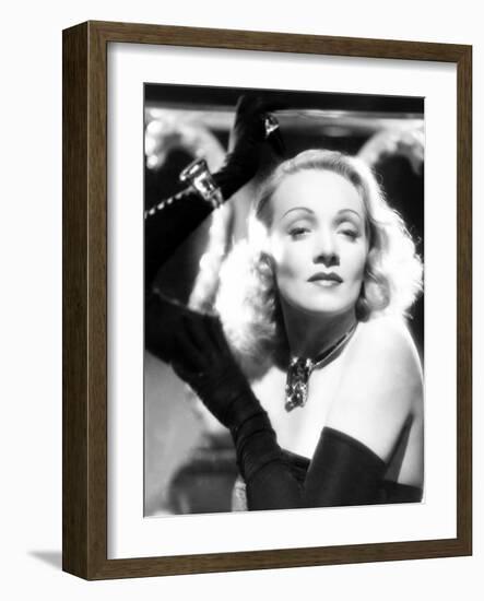 Marlene Dietrich, Ca. 1942-null-Framed Photo