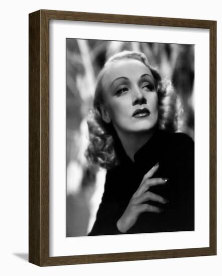 Marlene Dietrich, Early 1940s-null-Framed Photo