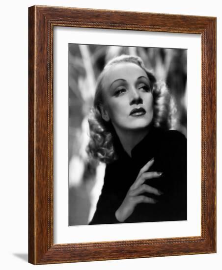 Marlene Dietrich, Early 1940s-null-Framed Photo