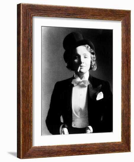 Marlene Dietrich, Portraitc.1930s-null-Framed Photo