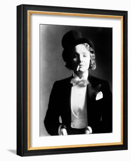 Marlene Dietrich, Portraitc.1930s-null-Framed Photo