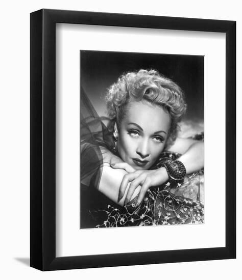 Marlene Dietrich-null-Framed Photo