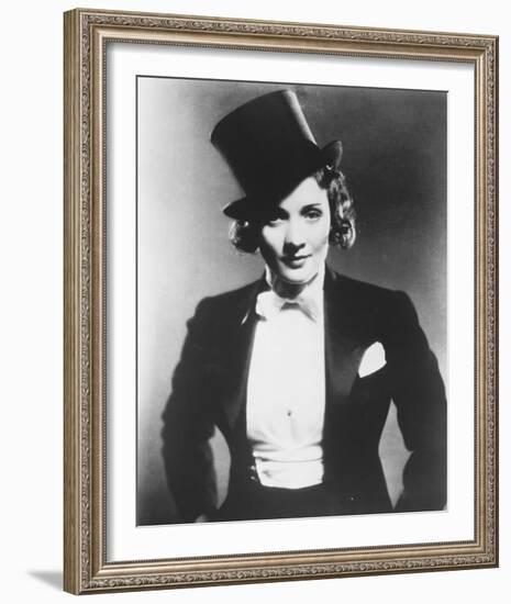 Marlene Dietrich-null-Framed Photo