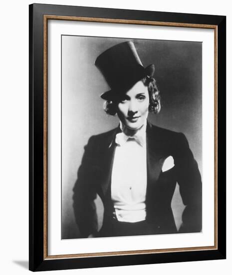 Marlene Dietrich-null-Framed Photo