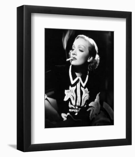 Marlene Dietrich-null-Framed Photo