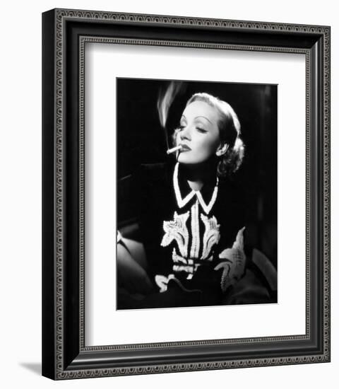 Marlene Dietrich-null-Framed Photo