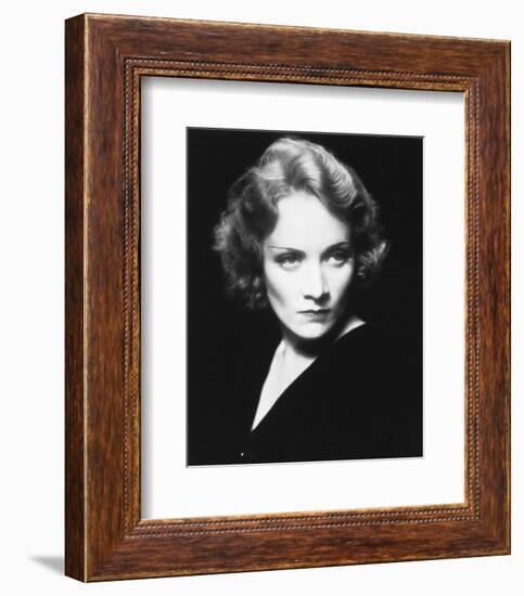 Marlene Dietrich-null-Framed Photo