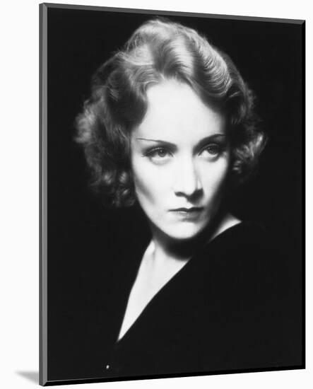 Marlene Dietrich-null-Mounted Photo