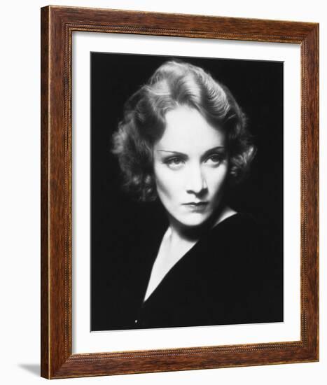 Marlene Dietrich-null-Framed Photo