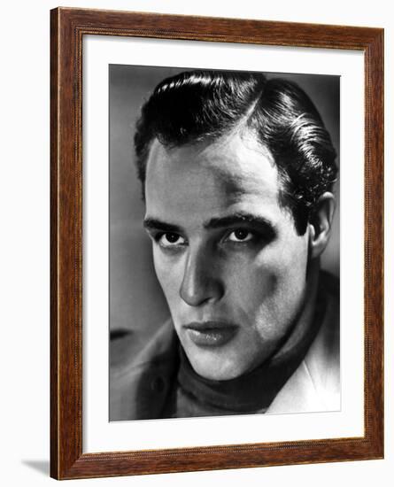 Marlon Brando, 1950s-null-Framed Photo