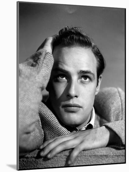 Marlon Brando. "Battle Stripe" 1950 "The Men" Directed by Fred Zinnemann-null-Mounted Photographic Print