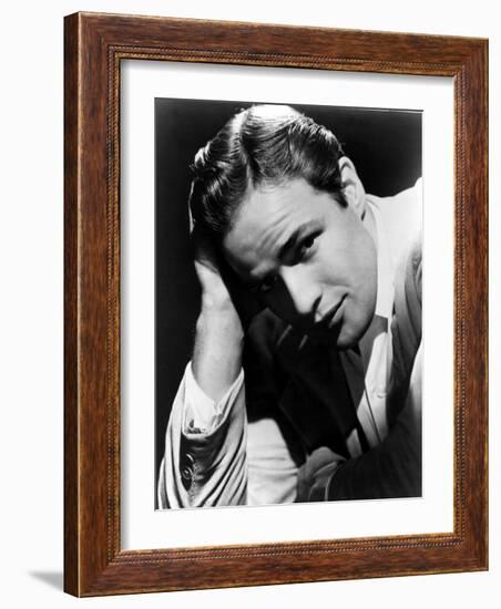 Marlon Brando-null-Framed Photo