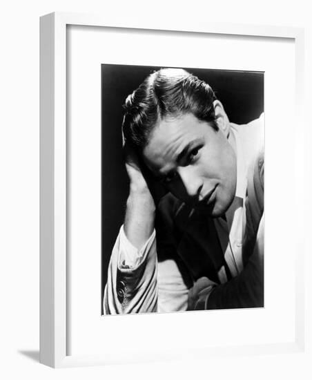 Marlon Brando-null-Framed Photo