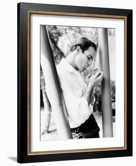 Marlon Brando-null-Framed Photographic Print