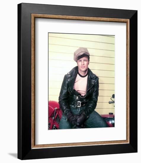 Marlon Brando-null-Framed Photo