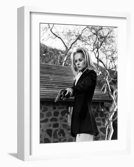 MARNIE, 1964 directed by ALFRED HITCHCOCK Tippi Hedren (b/w photo)-null-Framed Photo