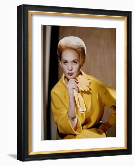 "MARNIE" by AlfredHitchcock with Tippi Hedren, 1964 (photo)-null-Framed Photo