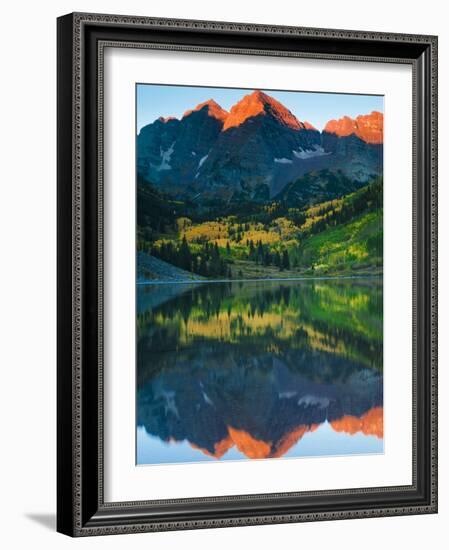 Maroon Bells Just as the Sun Was Rising-Brad Beck-Framed Photographic Print